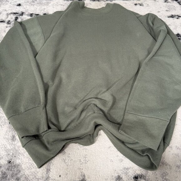 Vintage Made in Canada Fruit of the Loom Olive Sweatshirt - Picture 3 of 5